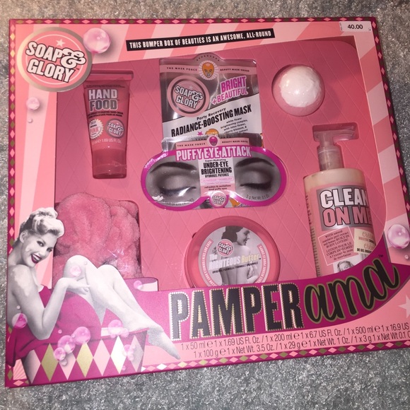 Soap & Glory Other - Pamperama Gift SEt Soap & Glory